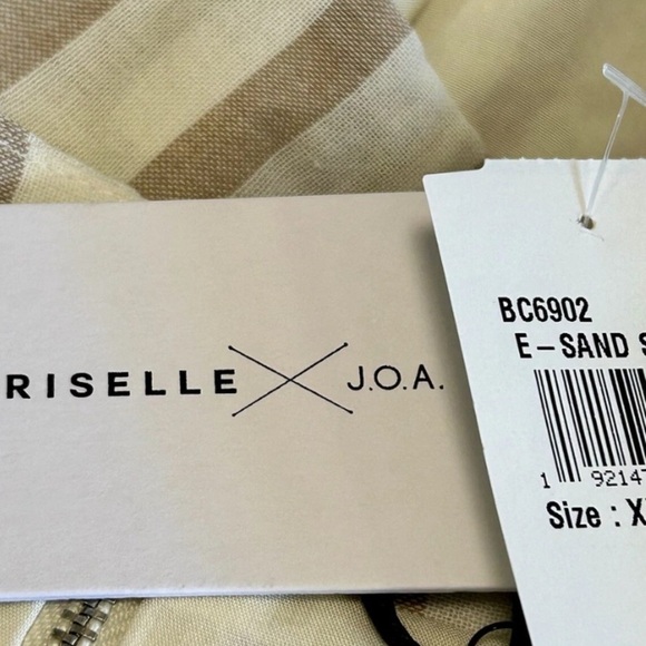Chriselle JOA Sz XL Tank Top NWT Tan & Ivory Stripe Nordstrom Rack Bow Front - Picture 2 of 2